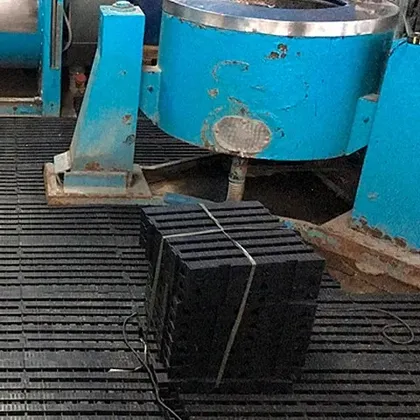 Estrado Plástico 40x40 com Prolongador (foto adicional)